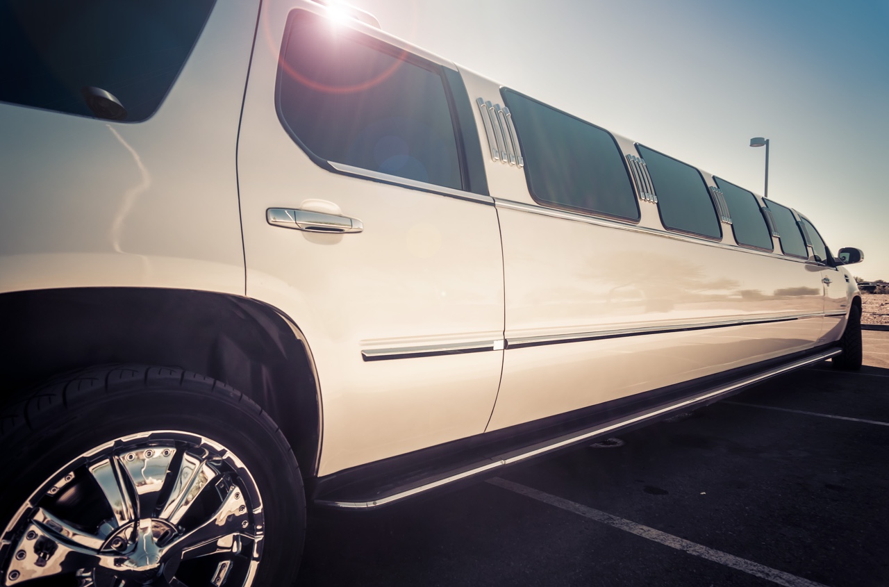 charter a limo